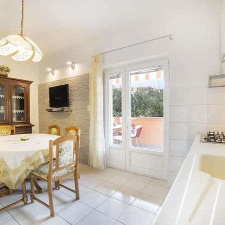Goge Apartment
